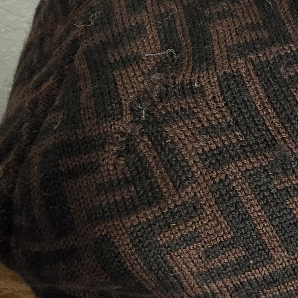 Fendi wool hat. Size S - Picture 16 of 16